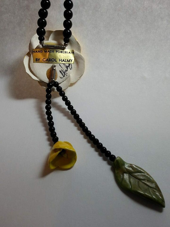 Carol Halmy handmade porcelain yellow flower bead… - image 5