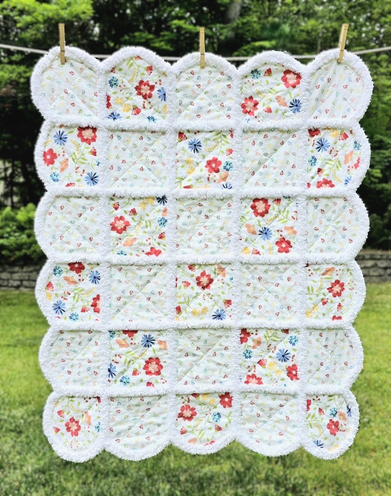 Petal Play Rag Quilt Pattern: Scalloped Edge Tutorial (PDF Download, Baby to King Size)