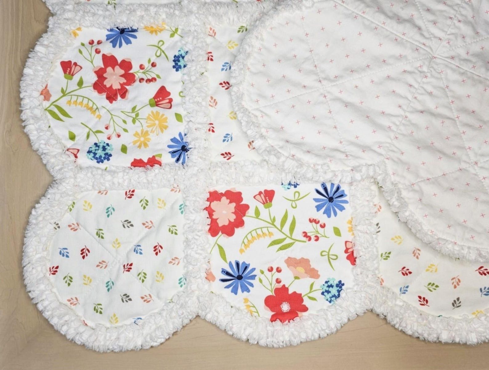 Petal Play Rag Quilt Pattern: Scalloped Edge Tutorial (PDF Download ...