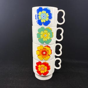 Vintage 1970s Japanese Porcelain Flower Power Stackable Cups – Mod Floral Coffee Cups – Set of 4