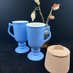 Vintage Hall Cornflower Blue Pedestal Mugs – Set of 2 – Hall China #1272 – USA