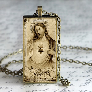 Religious  Jewelry, Jesus Christ Pendant Necklace, Sacred Heart Jesus,  Christian Catholic Jewelry,