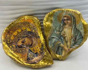 Set Decoupaged Religious Oyster Ring Tray, Decorative Virgin Mary Trinket Tray, Gift for Her, Shell Art,