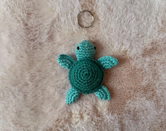 Crochet Turtle Keychain: Handmade Amigurumi Sea Turtle Bag Charm