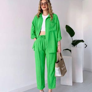 Women's Green Suit – Elegant Lightweight Set, Casual Women's Outfit for Relaxed Style, Beautiful Gift for Her