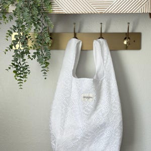 Reusable Lace Shopper Bag – Eco-Friendly Cotton Market Tote, Handmade Grocery Bag, Stylish Everyday Carryall