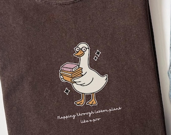 Camiseta fofa para professora, Comfort Colors, modelo Silly Goose, presente para professora do ensino fundamental, camiseta para volta às aulas, Clube de Professores Silly Goose, A047