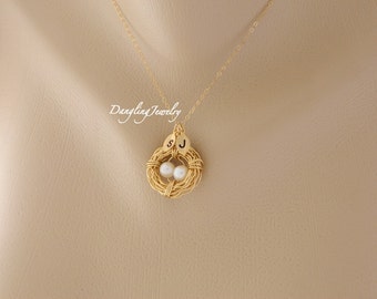 Personalized Mother Bird Nest Necklace, GOLD Mother Necklace, Mother of Two Necklace, Grandmother Necklace, Christmas Gift Her, Family