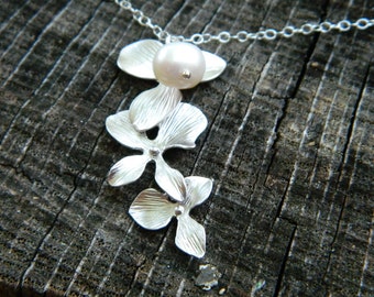 Silver Cascade Orchid Necklace, Orchid Pearl Necklace, Sister Jewelry, Bridesmaid Jewelry Gift, Maid of Honor, Mother Necklace, Gift for Her