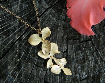 GOLD Orchid Necklace, Bridesmaid Gift, Mothers Necklace, Orchid Jewelry, Sister Jewelry, Bridesmaid Jewelry, Elegant Necklace, Valentine