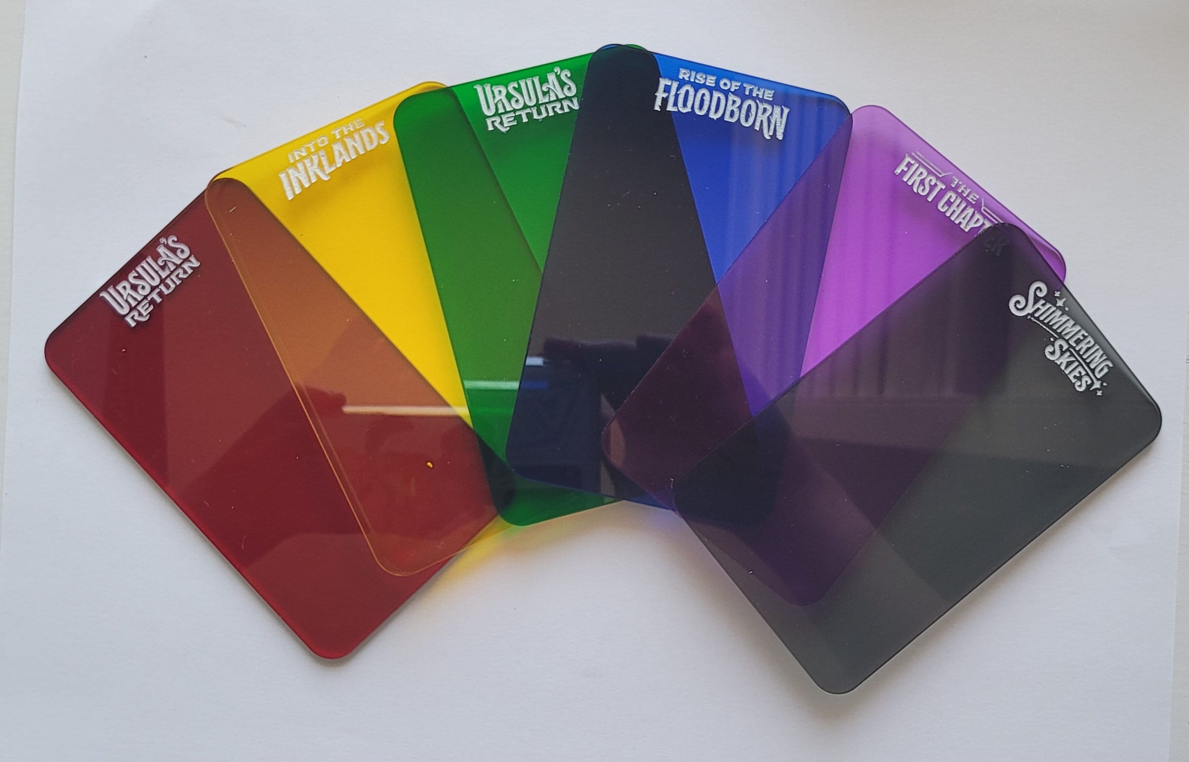 lorcana card dividers Amazon.com: Ravensburger Disney Lorcana TCG: Wilds Unknown Illumineer's  Trove for Ages 8 and Up - Secure Card Storage - Includes 8 Booster Packs,  Damage Counter Dice, Card Dividers main image 0