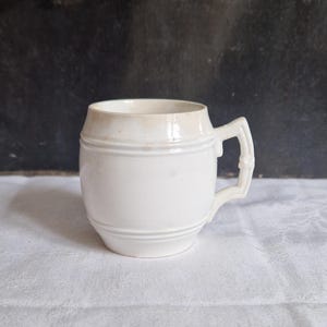 Antique mustard pot Sarreguemines Shabby vintage from France with age patina