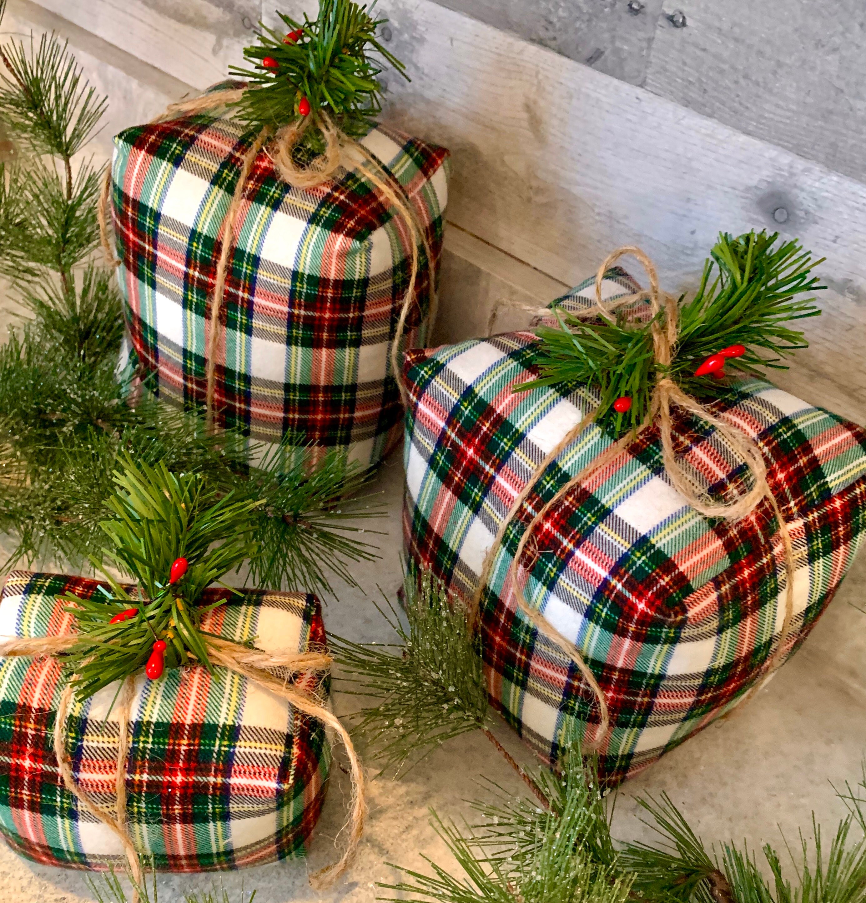 Christmas presents set of 3 tartan plaid farmhouse | Etsy