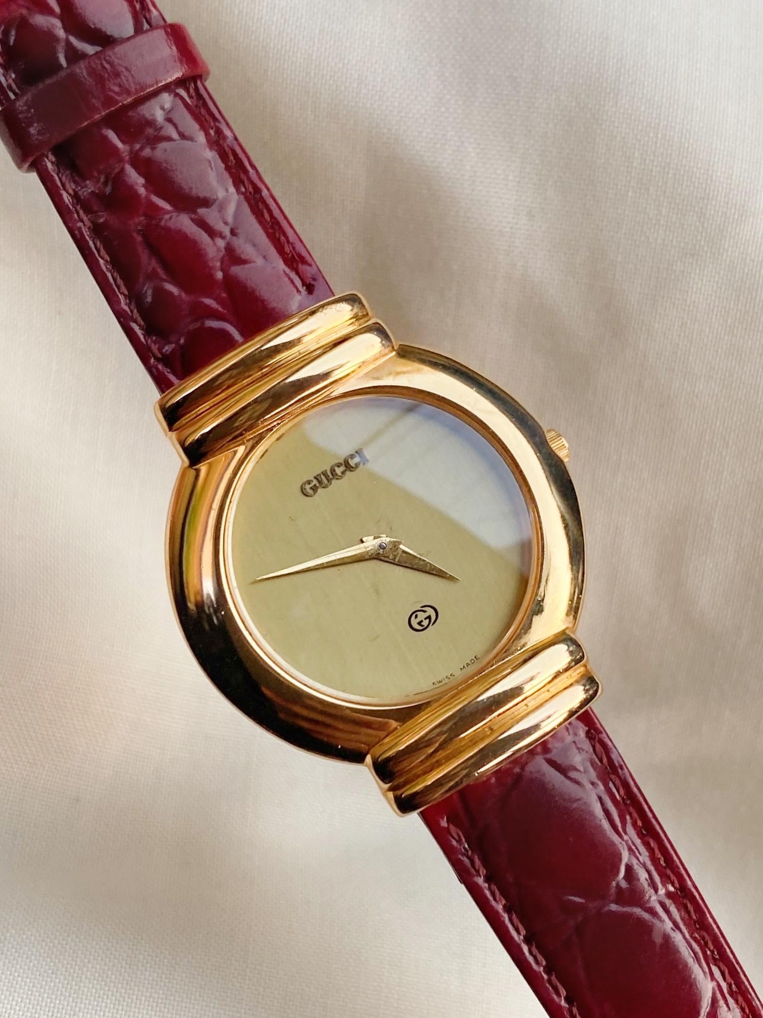 Vintage Gucci Bangle Watches 2700L Gold and Mother of Pearl Gucci 1500L Mother of Pearl Bangle | Vintage And Prestige main image 3