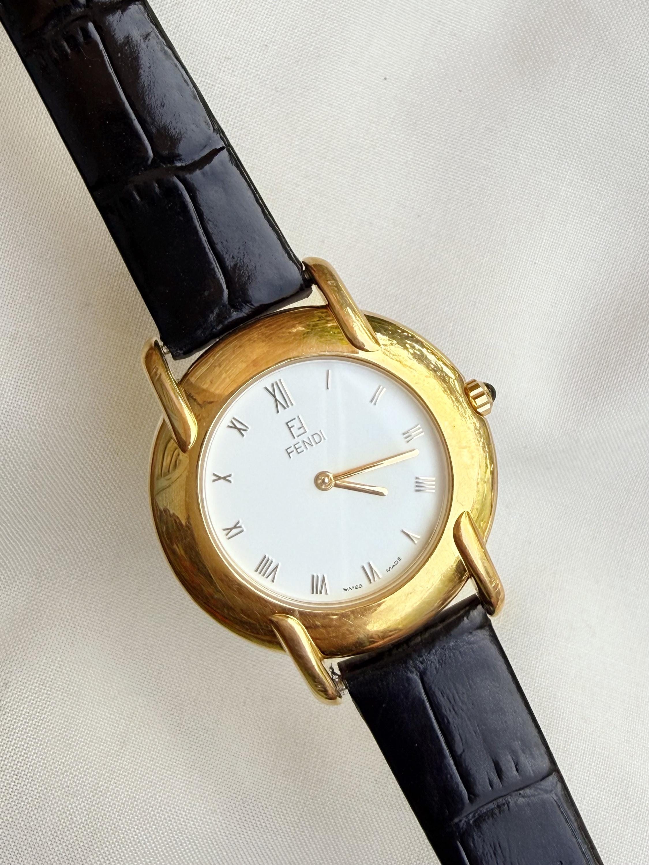 AUTHENTIC VINTAGE FENDI INTERCHANGEABLE BEZEL LEATHER WATCH RARE ✨ ????? ????????? ????? ???????  main image 4