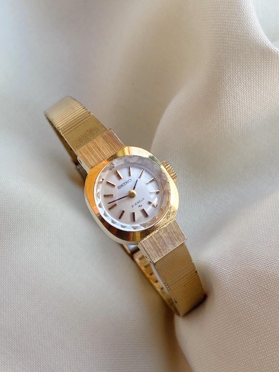 Rare Seiko Vintage Women’s Watch: Gold plated, Mechanical Cocktail watch