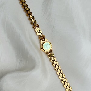 Vintage Seiko guldpläterade klockor med rubinfärgade accenter, unika armbandsdesigner; Present till henne bild 11
