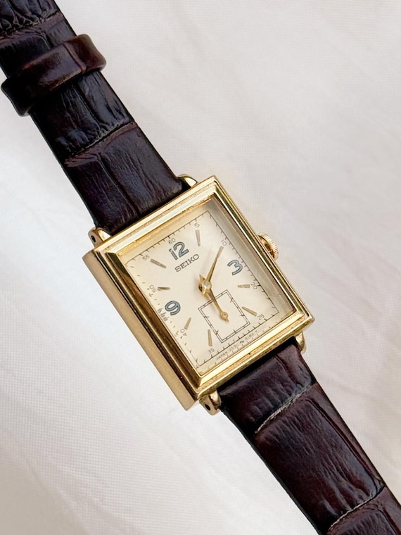 Vintage Rare Seiko Subsecond dial Tank Unisex watch: Leather Strap