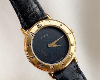 RARE Vintage GUCCI 6300L WHITE Dial Electric Blue Leather Strap