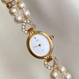 Avon Pearl Watch - Etsy display picture 1