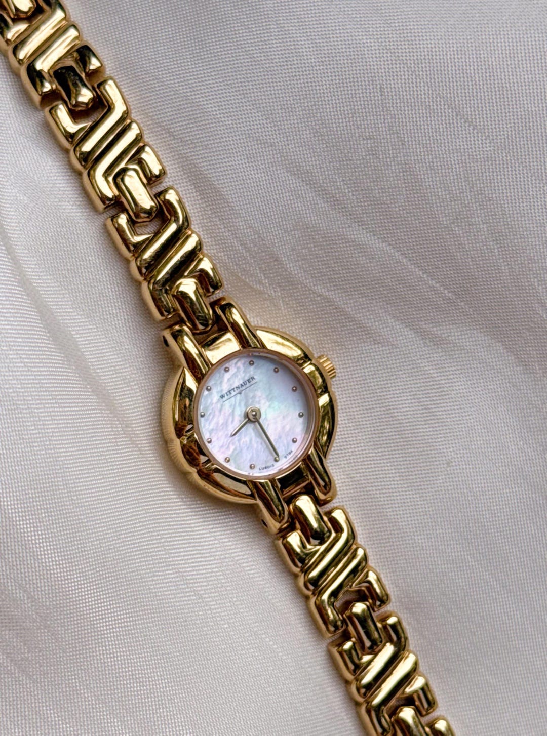 Vintage Wittnauer Women's Gold Watch; MOP Dial Dainty Timepiece - Etsy