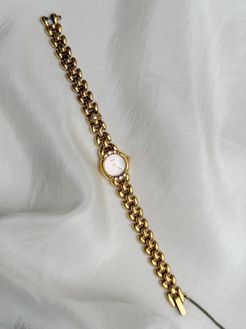 Vintage Seiko guldpläterade klockor med rubinfärgade accenter, unika armbandsdesigner; Present till henne bild 10