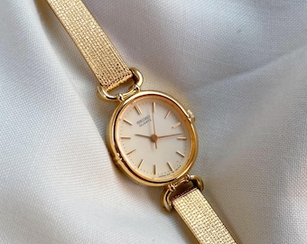 Vintage Seiko Women’s Gold-Plated bracelet Watch — Japanese Qaurtz watch