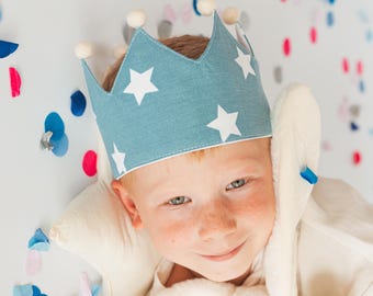 Toddler Birthday Outfit. Daily Baby Boy Crown With Blue Name Embroidery. Personalized Party Crown. Fabric Name Crown. Custom Birthday Hat.