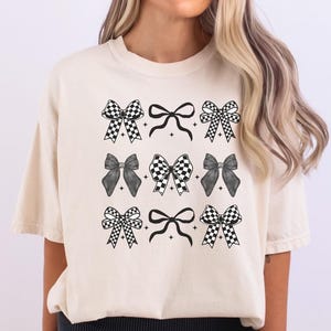 Comfort Colors® Checkered Bow T-Shirt, Coquette Bow Shirt, Bows Shirt, Black Bow Shirt, Retro T-Shirt, Y2K Girly Graphic Shirt, Gift for Her