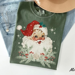 Retro Santa Shirt, Comfort Colors Christmas Tee, Women's Holiday Shirts, Vintage Santa Xmas Gift for Her