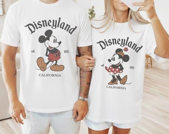 Comfort Colors® Disneyland Retro Micky Minnie Paar passende Shirt, Disney Paar passende TShirt, Vintage Micky Maus klassische Pose T-Shirt