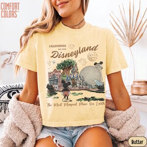 Comfort Colors® Retro Disneyland Boxy T-shirt, Happiest Place Disney Crop Top, Vintage Mickey Crop Top, Retro Aquarel Disney T-shirt, Disneyskjorta bild 5