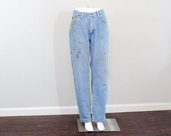 1990s Wrangler Distressed Straight Leg Jeans // 32x32