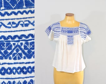 1930s Mexican China Poblana Embroidered Folk Blouse // Small