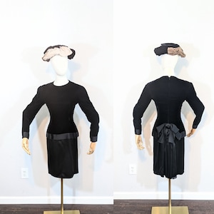 1980s Bill Blass Black Velvet & Satin Cocktail Dress // Extra Small