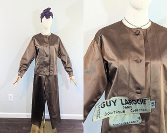 Ensemble veste + pantalon en satin de soie marron Guy Laroche des années 1980 / Ensemble assorti / Petit