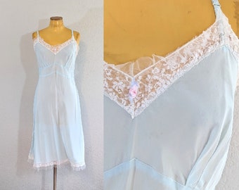 1940s Baby Blue Superfit by Superior Dress Slip // Large