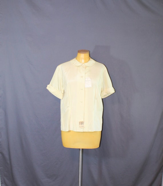 1960s NOS Pastel Yellow Silk Chinese Button-Up Blo
