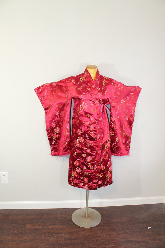 1990s Red Satin Floral Kimono Robe/Jacket/Dress /… - image 6