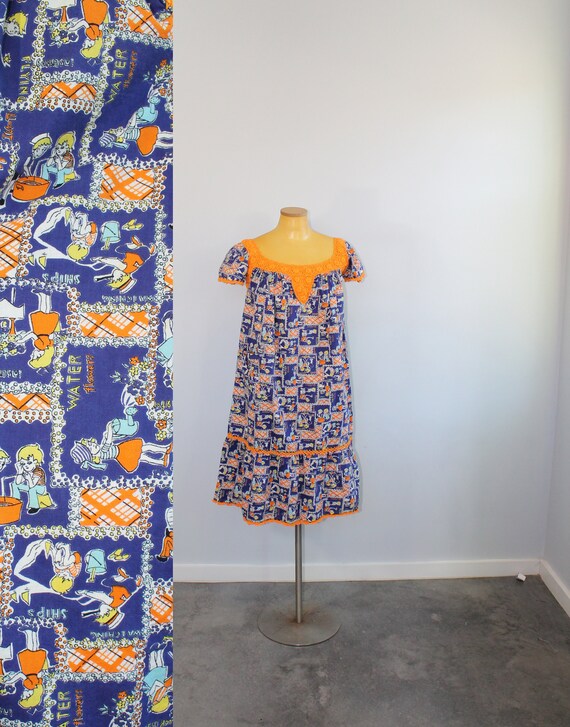 1970s Novelty Print Dress // Medium