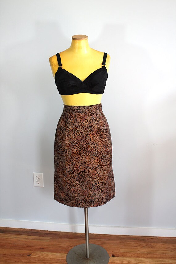 1960s Cheetah Print Pencil Skirt // Medium - image 2