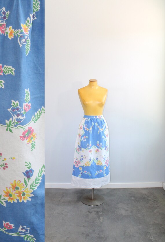 1960s Tablecloth Skirt // Extra Small - image 1