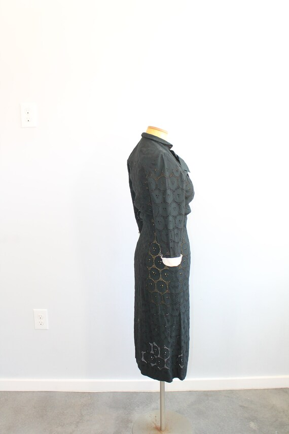 1950s Black Eyelet Lace Secretary Dress // Helen … - image 5