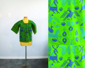 1970s Green Wool Hand Embroidered Mexican Tunic Blouse // Medium or Large