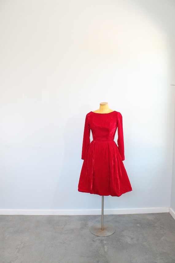 1950s Red Velvet Party Dress // Extra Small