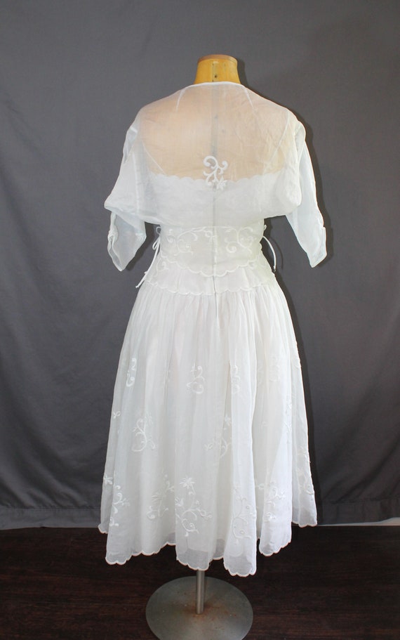 1950s White Embroidered Dress and Bolero Set // E… - image 3