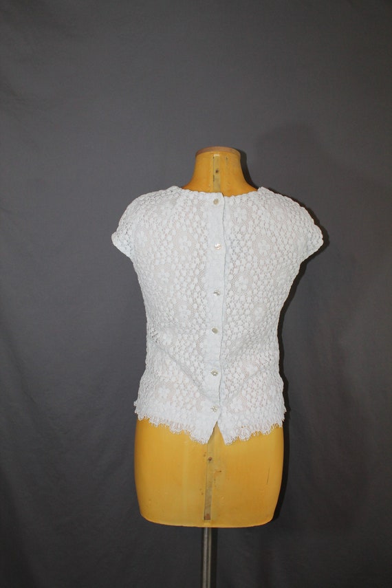 1960s Adelaar Lace Cap Sleeve White Blouse // Ext… - image 3