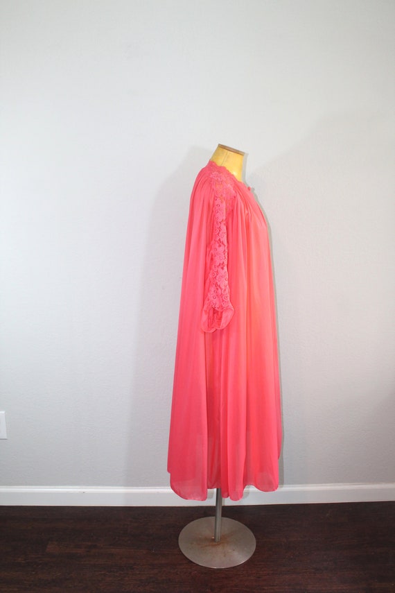 1960s Vanity Fair Short Red Robe // One Size - image 2