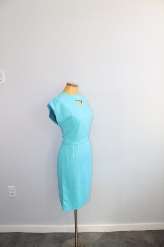 1960s Turquoise Keyhole Dress  // Size Large - image 2