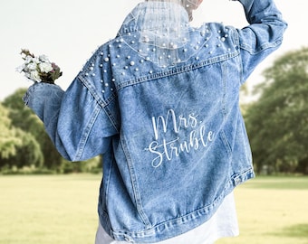 Embroidered Bride Denim Jacket, Future Mrs Jacket,Wedding Jean Jacket,custom Bride Jacket,Custom Wedding Denim Jacket,Wedding Gift